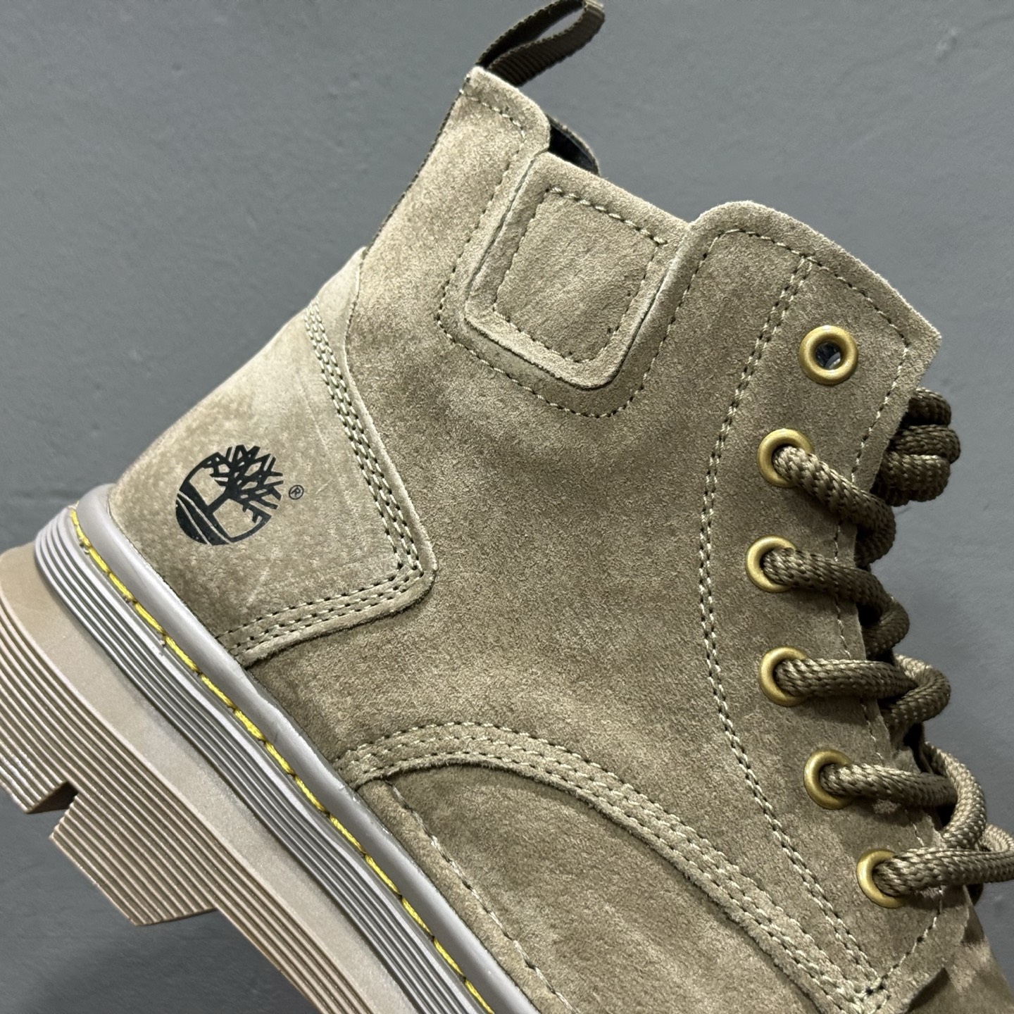 2025秋冬新款Timberland添柏岚/天伯伦经典户外休闲大黄靴