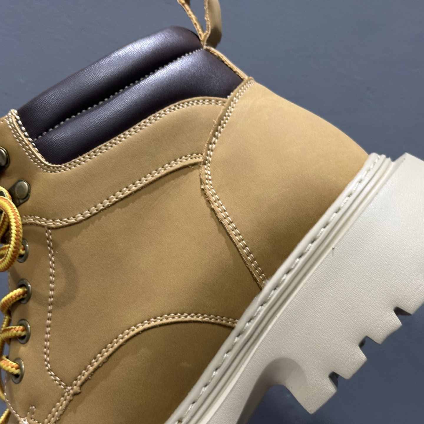 UGG M Tasman Weather Hybrid 塔斯曼混合系列中帮厚底轻量休闲马丁靴