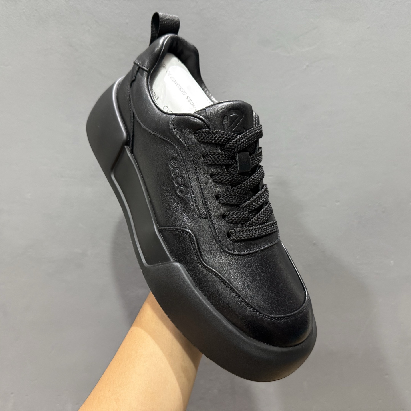 ECCO爱步休闲鞋男 25年新款真皮系带舒适板鞋