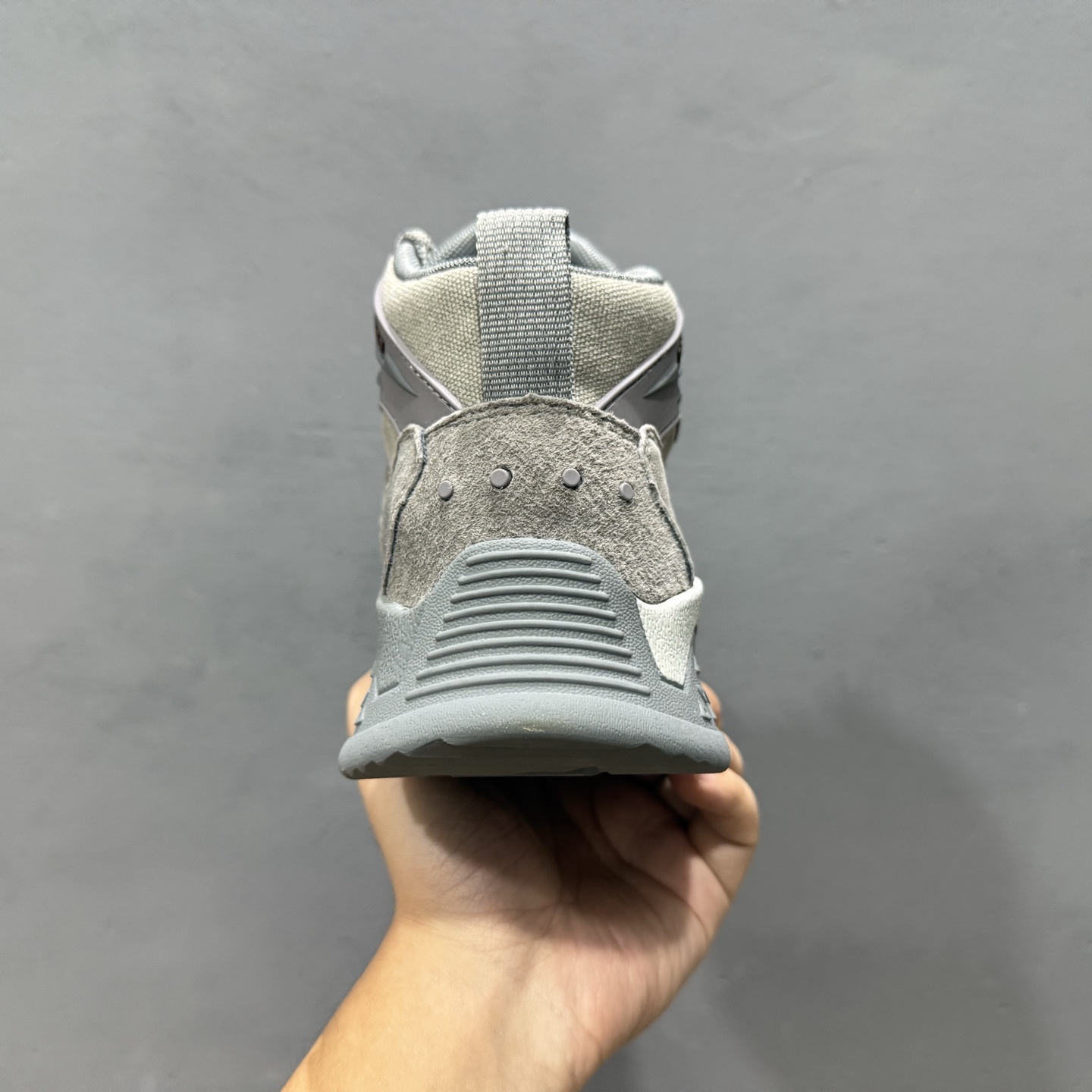 新货Timberland添柏岚/天伯伦户外中帮休闲马丁靴系列