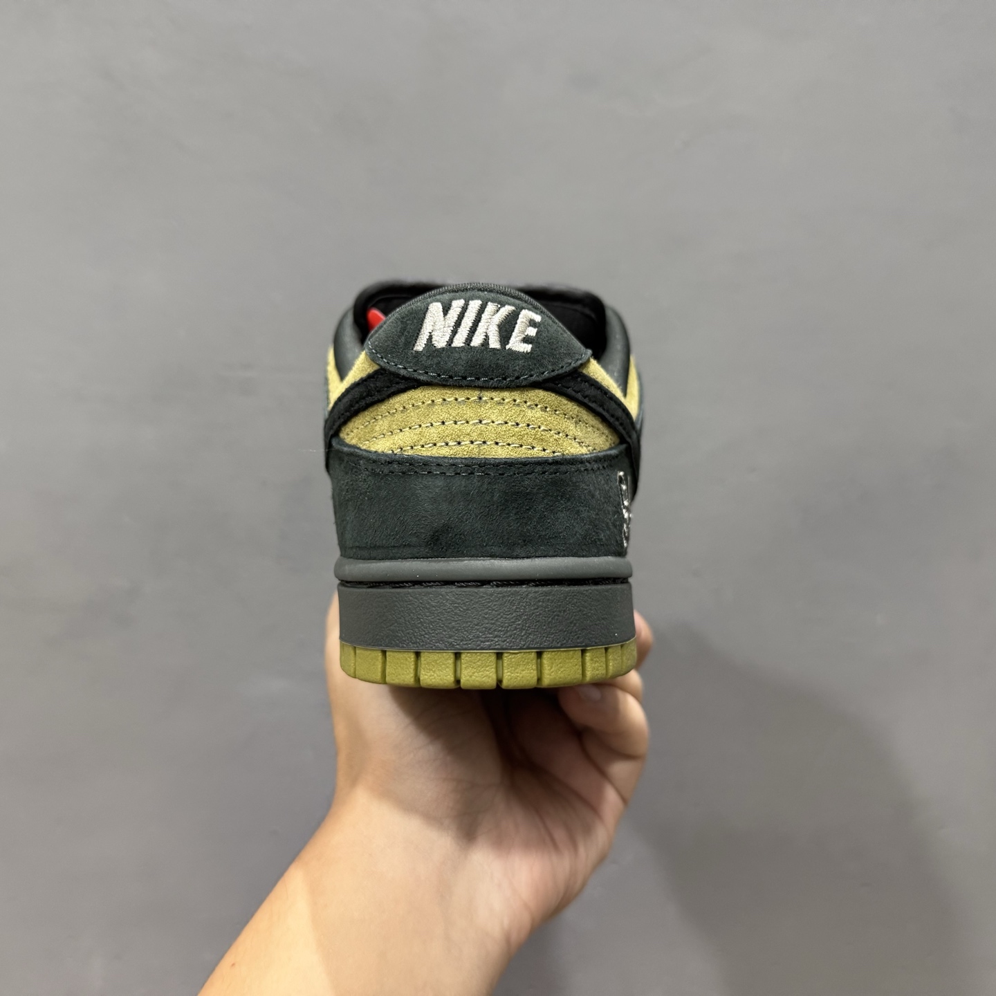 Nike Dunk Low Retro ‘联名黑棕’ HQ8487-300