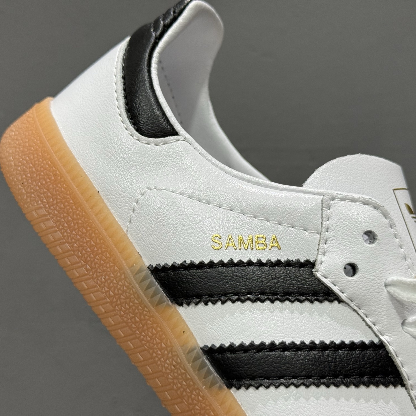 Adidas Originals SAMBA DECON 桑巴舞系列阿迪达斯 三叶草 绅士德训足球风百搭低帮休闲运动板鞋 IF0642
