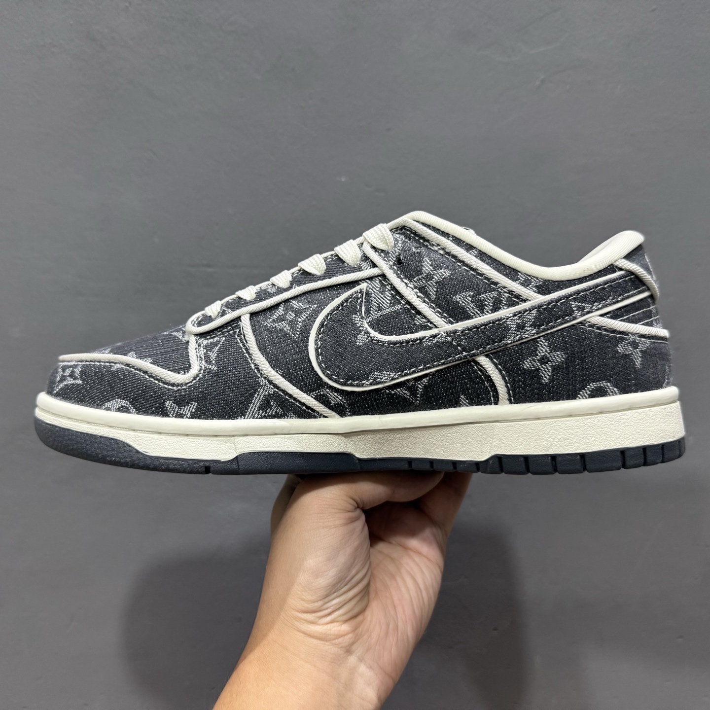 Nike SB Dunk Low LV联名 白深蓝牛仔 低帮休闲板鞋 SC0601-470