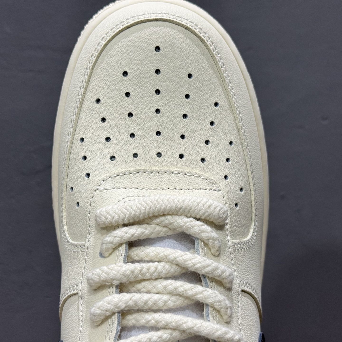 220 Nike Air Force 1 Low 联名款 DD8959-100