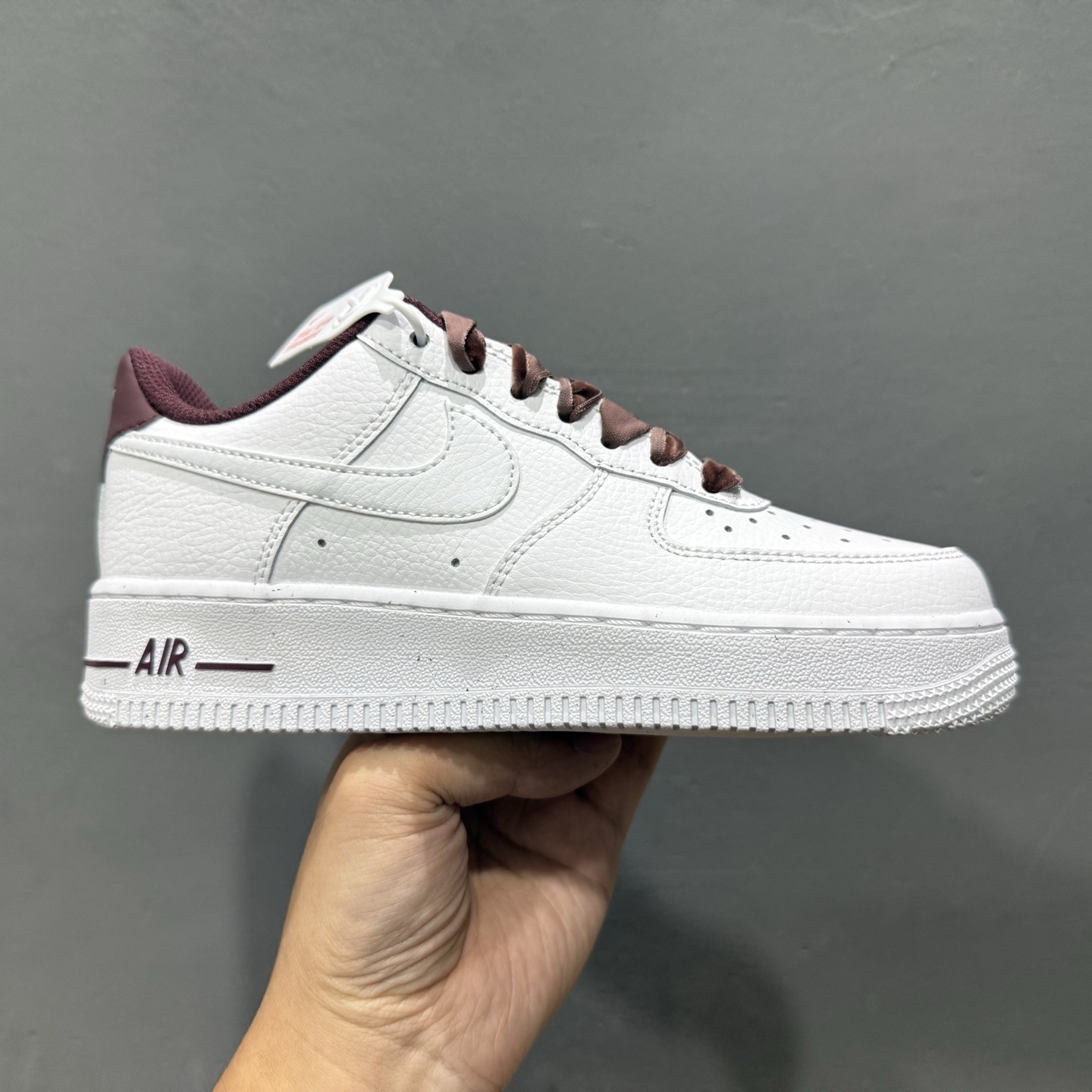 Nike Air Force 1’07 Low 空军一号低帮休闲板鞋 HV4403-600 Nike Air Force 1’07 Low 空军一号低帮休闲板鞋 HV4403-600
