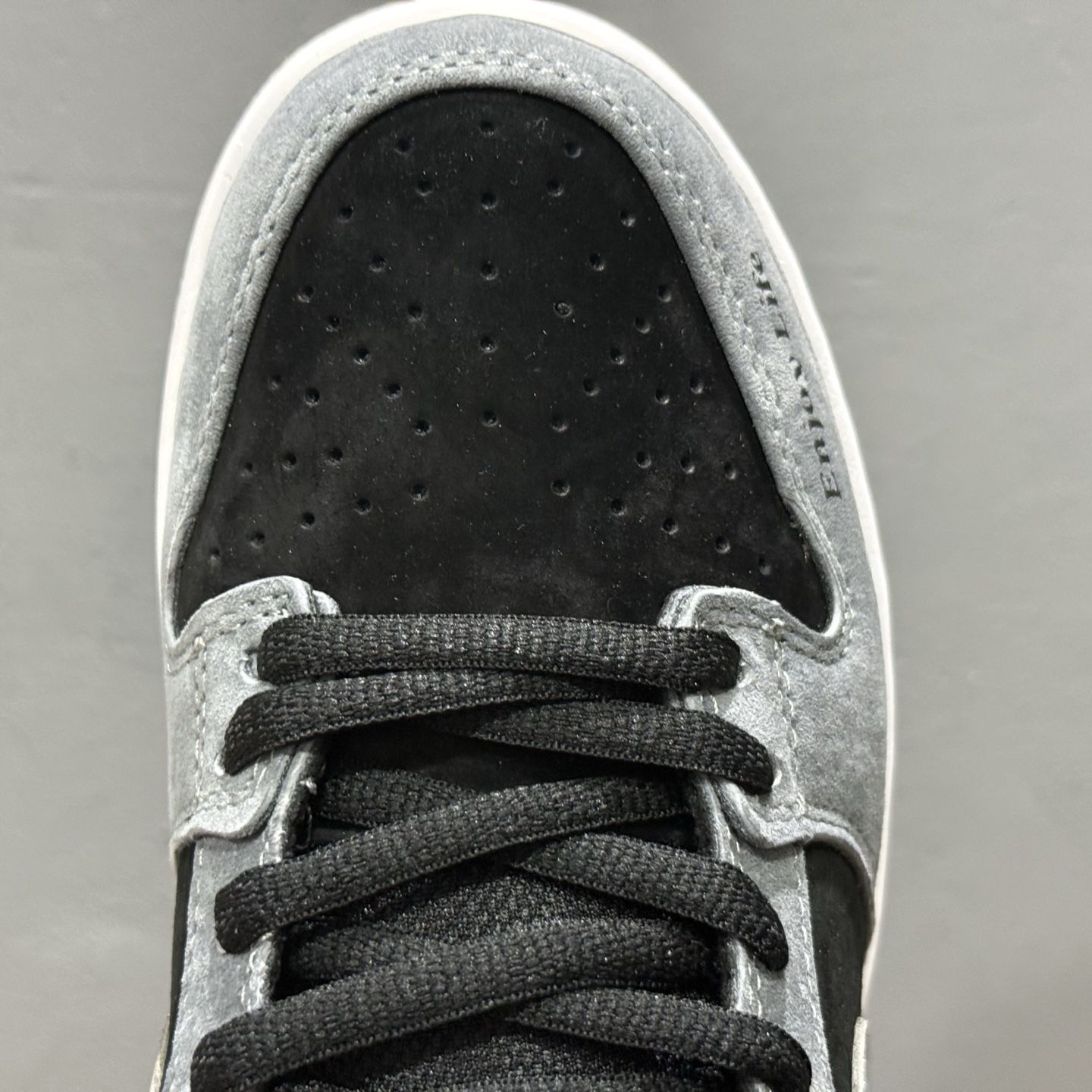 NIKE DUNK LOW 扣篮系列 耐克 复古低帮休闲运动滑板板鞋 HF3063-001