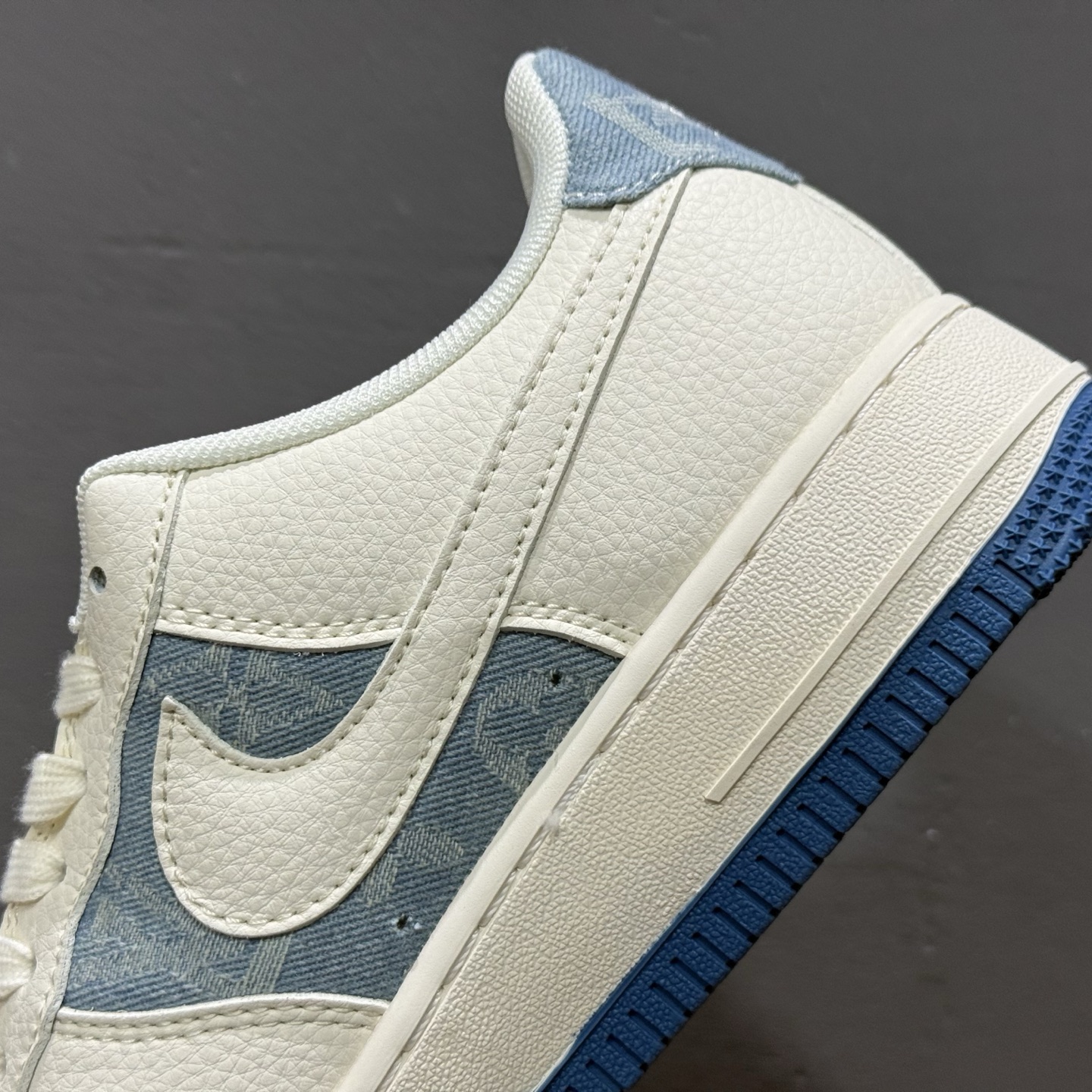 Nike Air Force 1'07 Low 联名 白蓝帆布 空军一号低帮休闲板鞋 XD2588-606