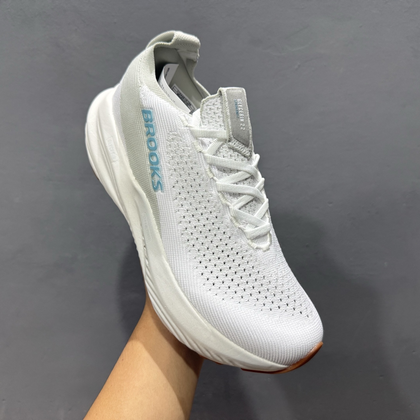 Z版Brooks 布鲁克斯 Glycerin 22 超弹轻盈跑步鞋 120437-1B-144