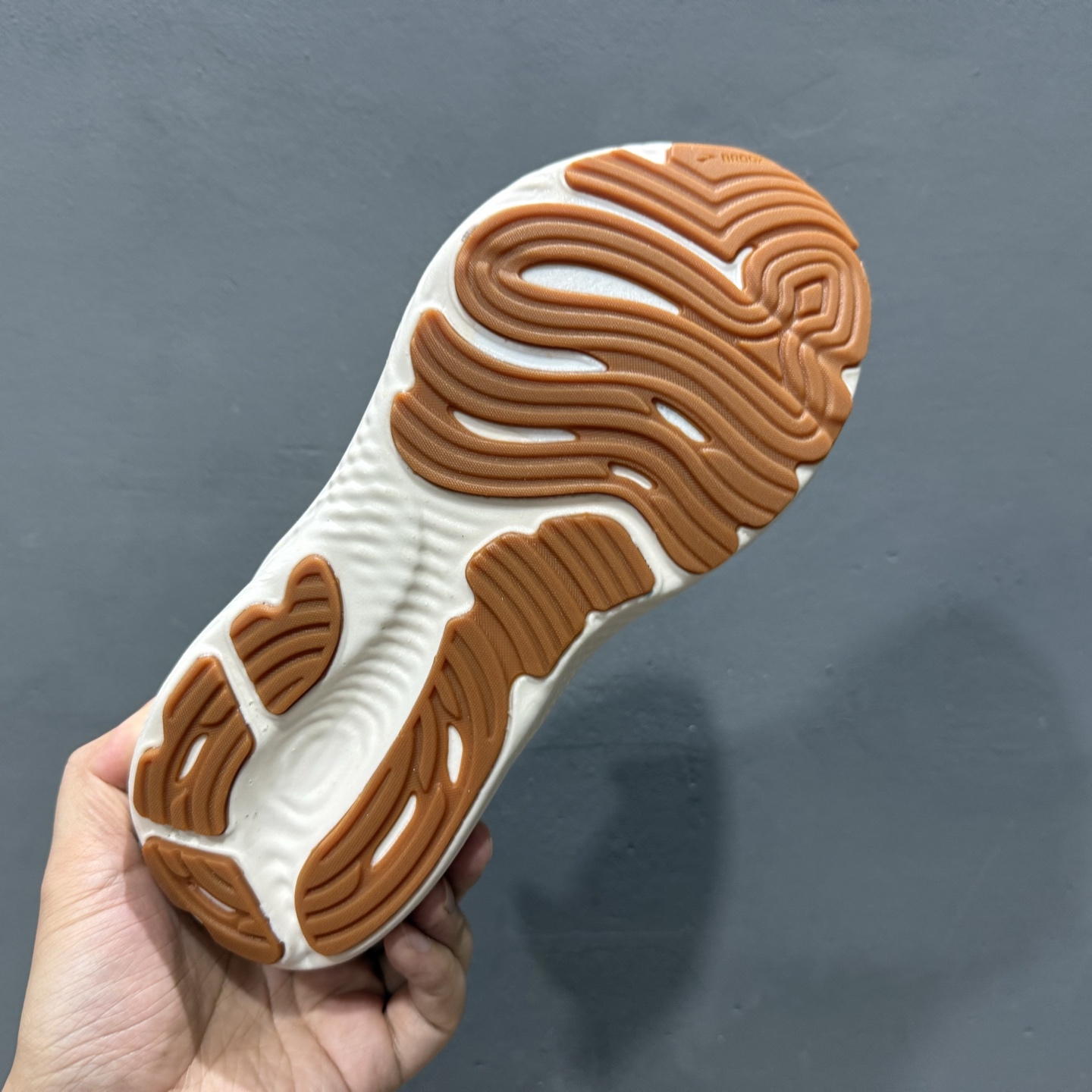 Z版Brooks 布鲁克斯 Glycerin 22 超弹轻盈跑步鞋 120437-1B-744