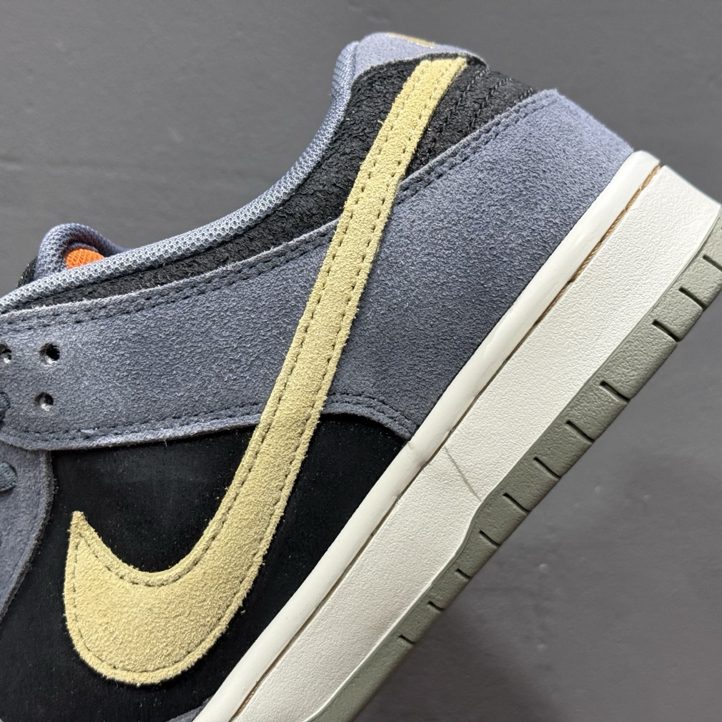 Nike Dunk SB “Dust Noir” 雾灰蓝 黑蓝 HF3063-002