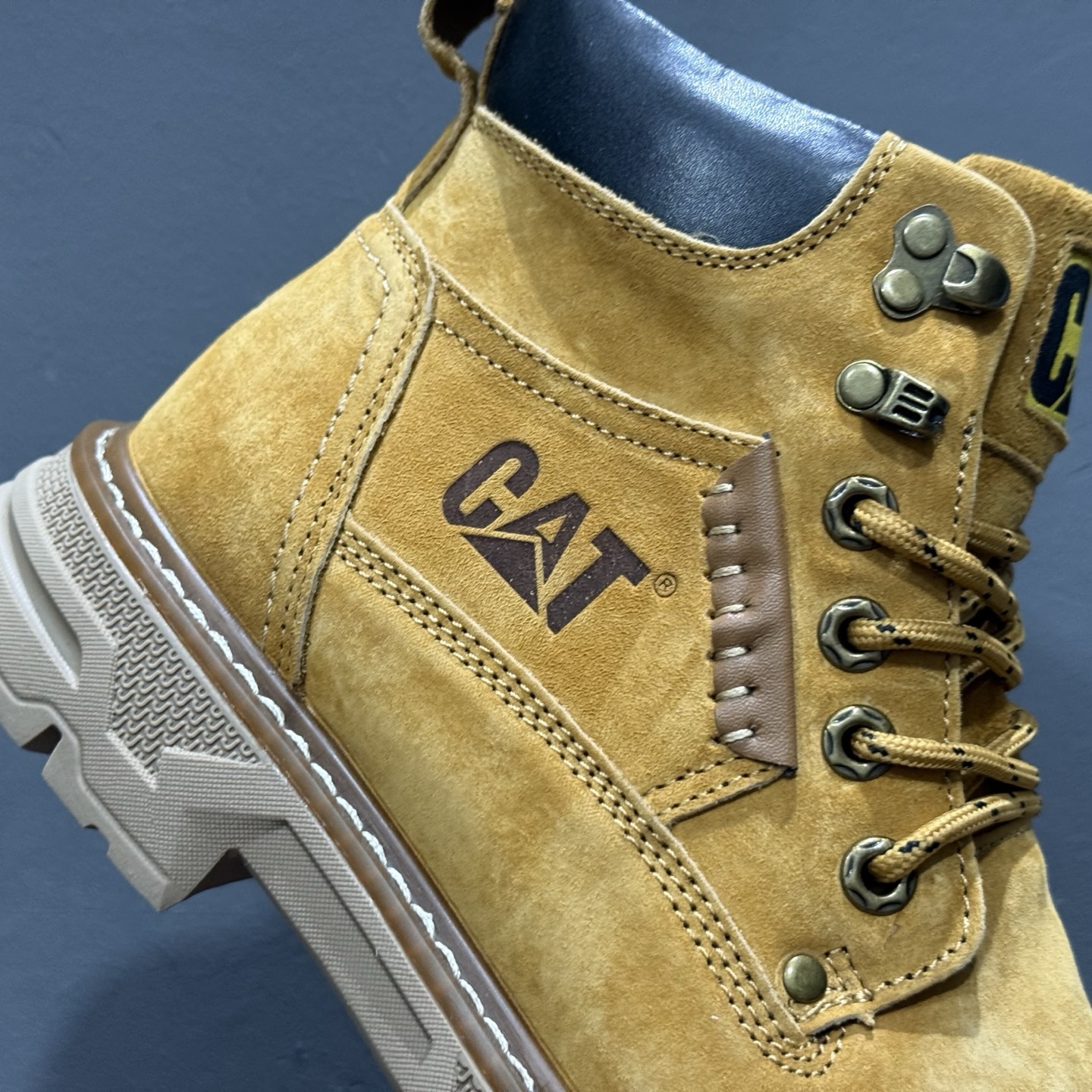 新货#CAT卡特 户外工装休闲马丁靴大黄靴系列