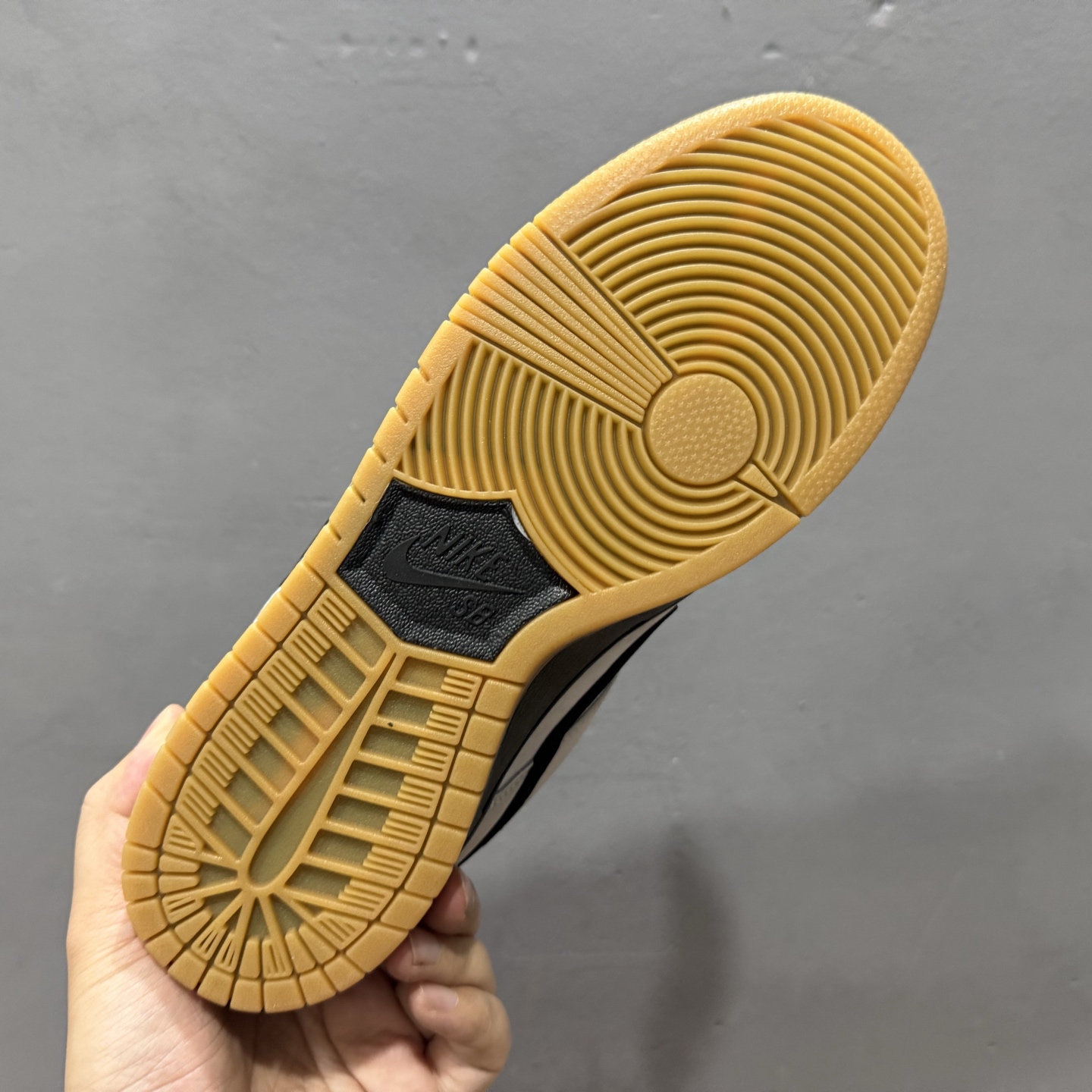 200 Nike Dunk SB Dunk 灰色 FJ1674-002