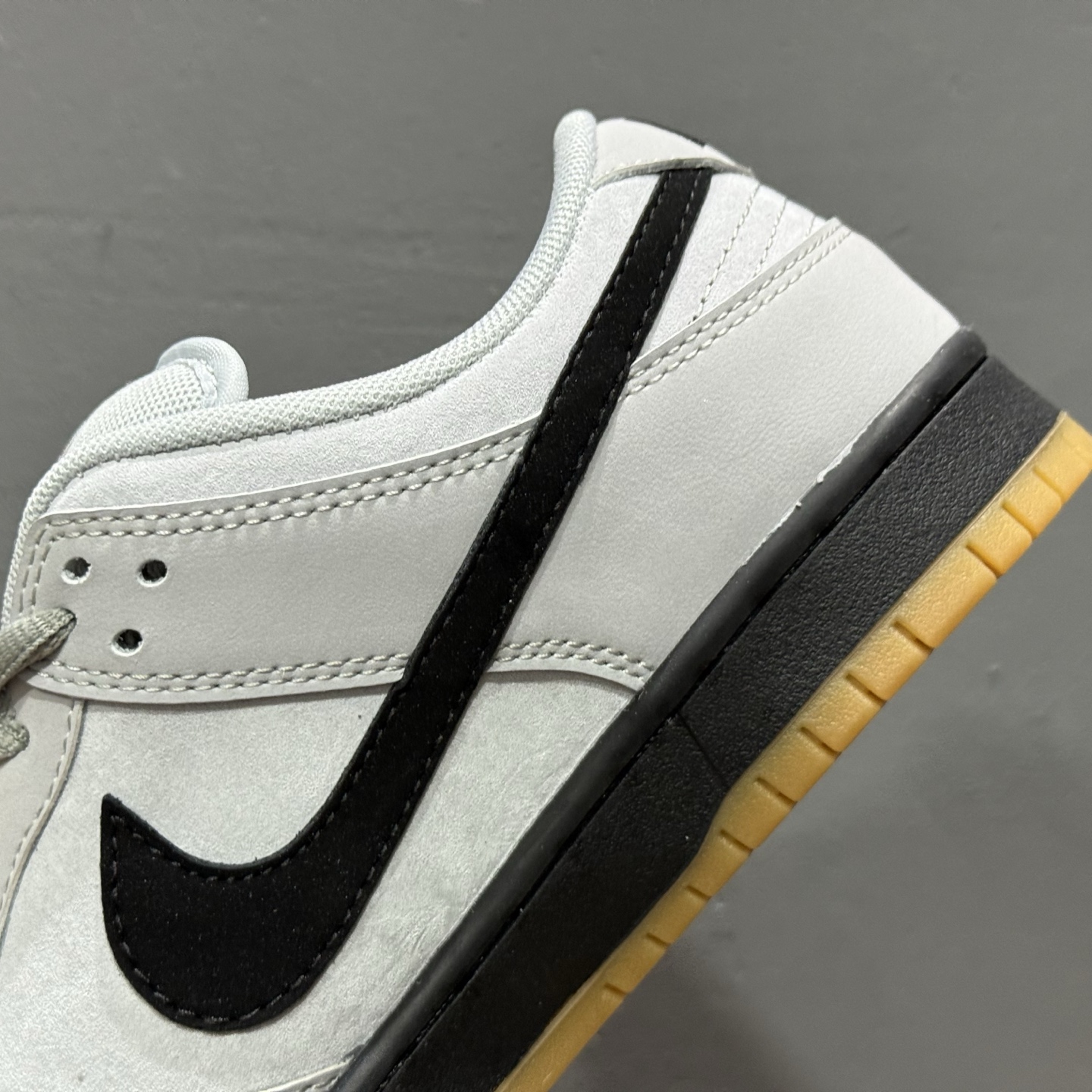 200 Nike Dunk SB Dunk 灰色 FJ1674-002