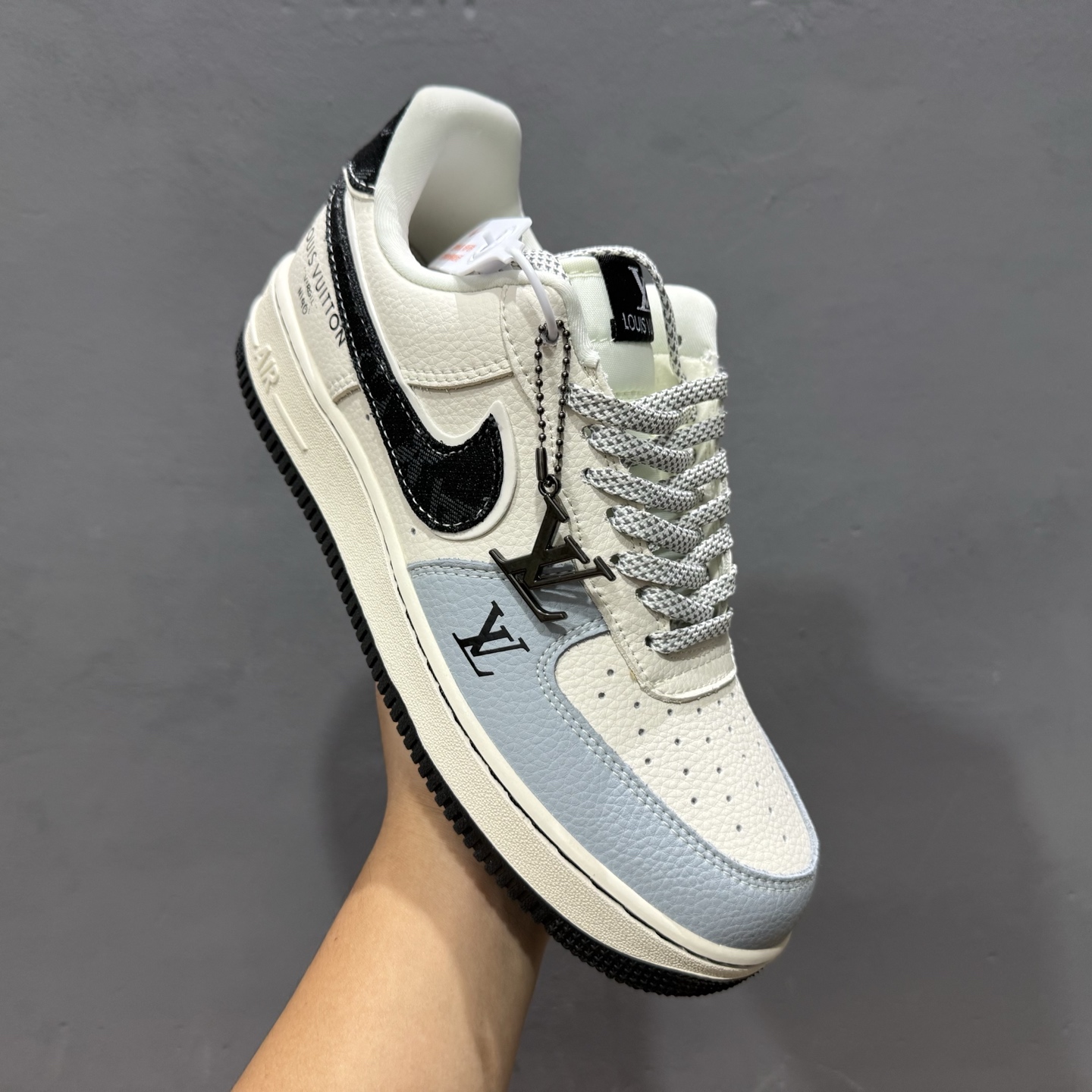 260 Louis Vuitton x NIke Air Force 1 米黑牛仔勾 DD1982-320