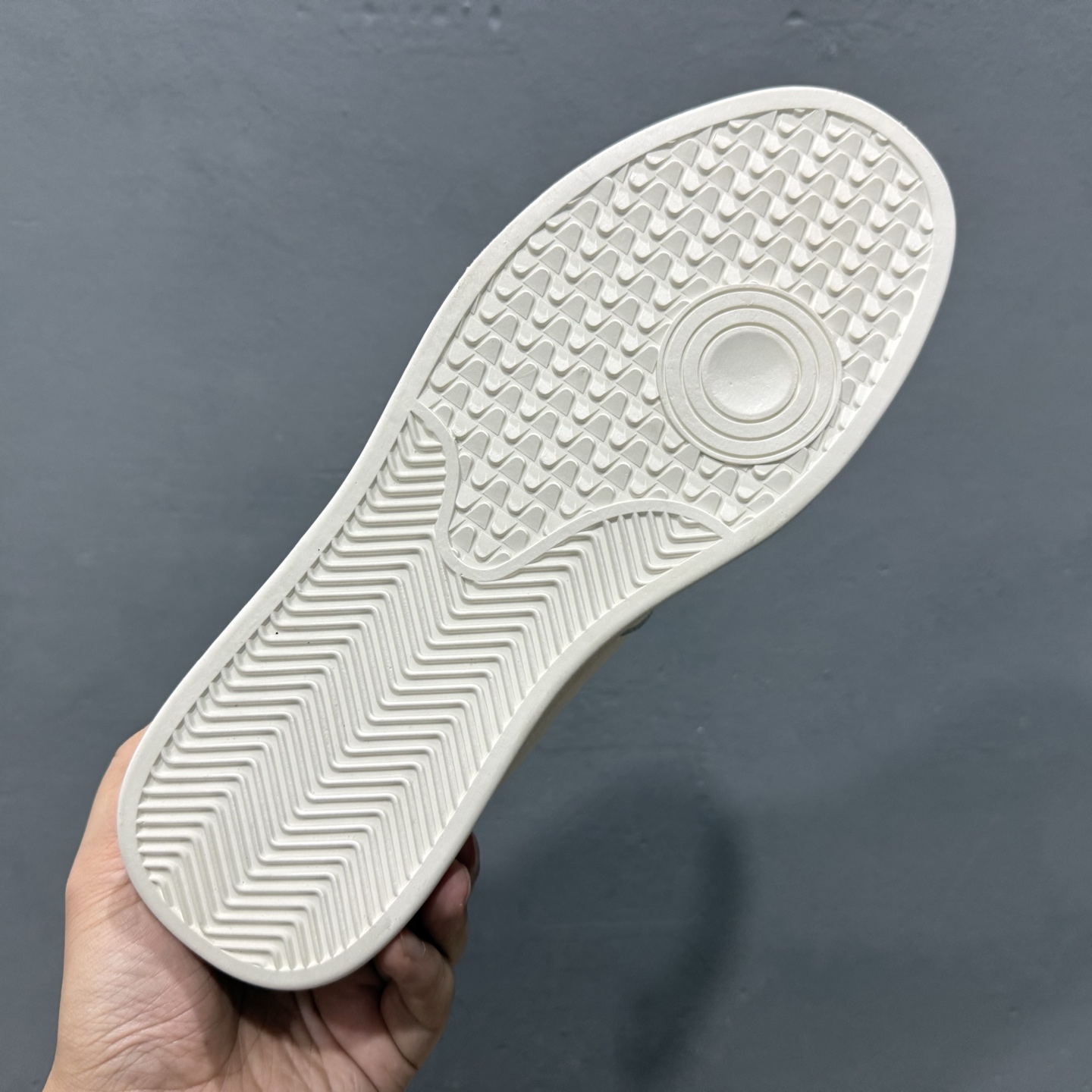 300 ECCO爱步男鞋德训鞋秋 经典时尚百搭舒适小白鞋男