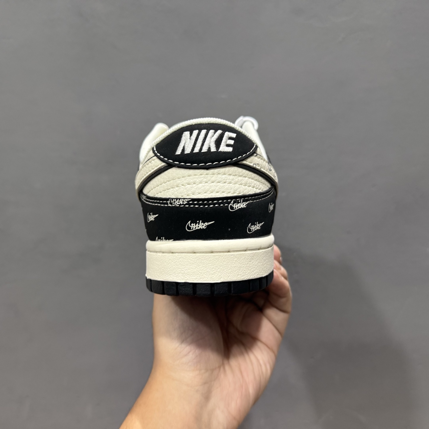 280 Gucci x Nike Dunk Low 黑白熊猫 JP1628-021