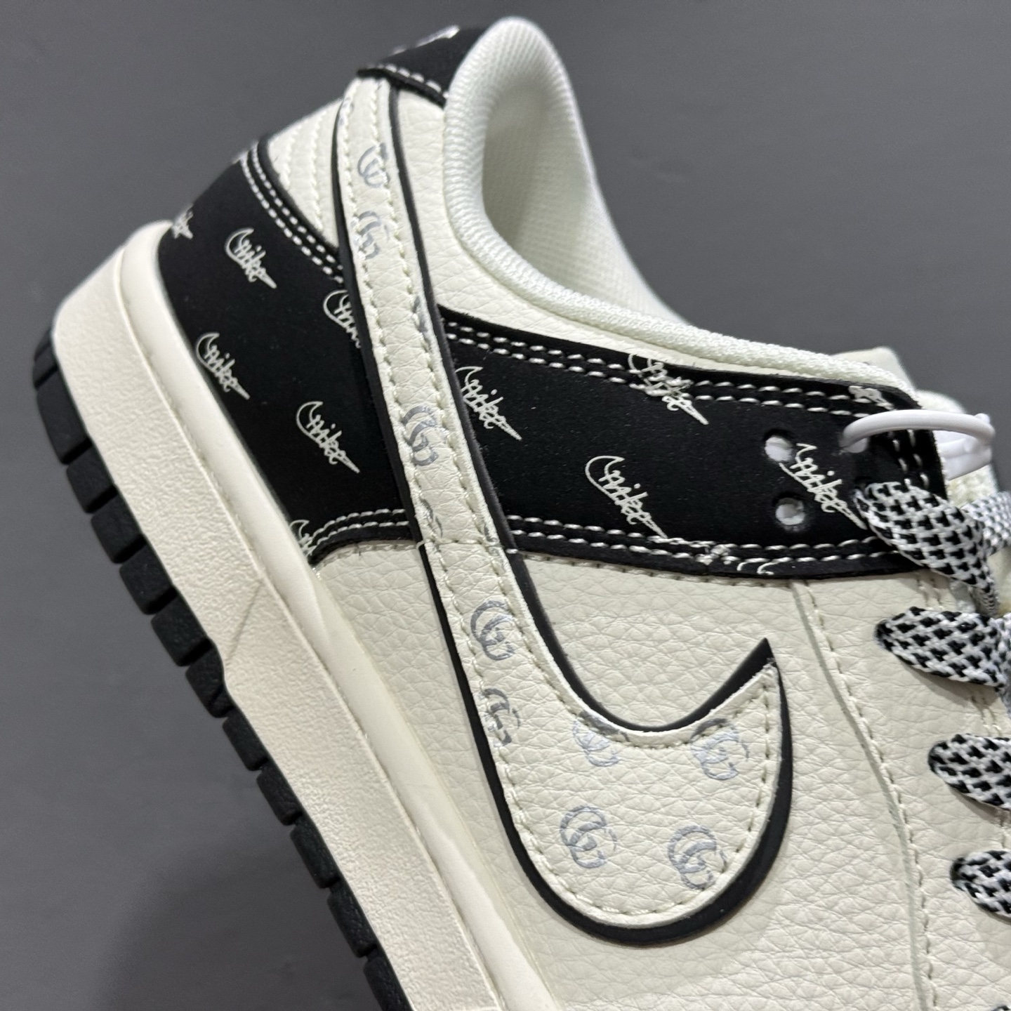 280 Gucci x Nike Dunk Low 黑白熊猫 JP1628-021