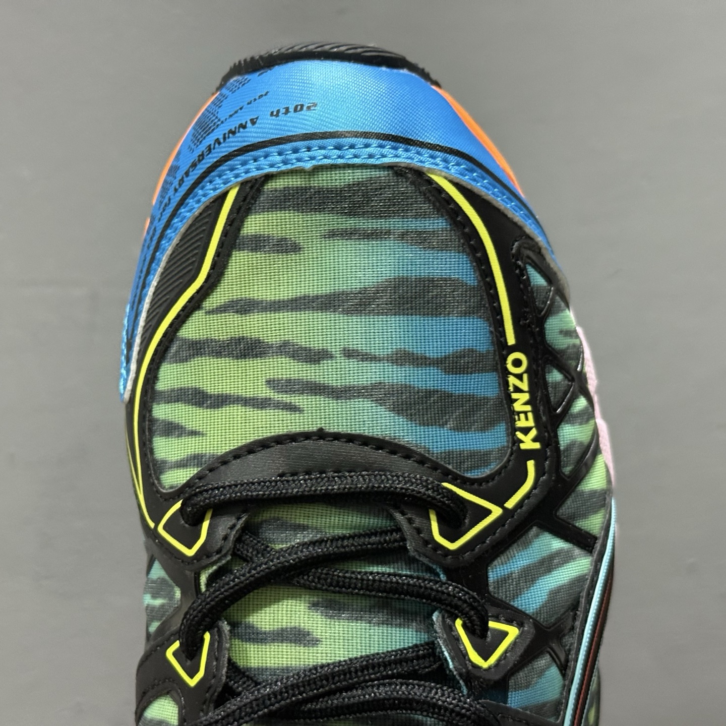 220 Asics GEL-KINETIC FLUENT亚瑟士休闲透气跑步鞋 1203A664-400