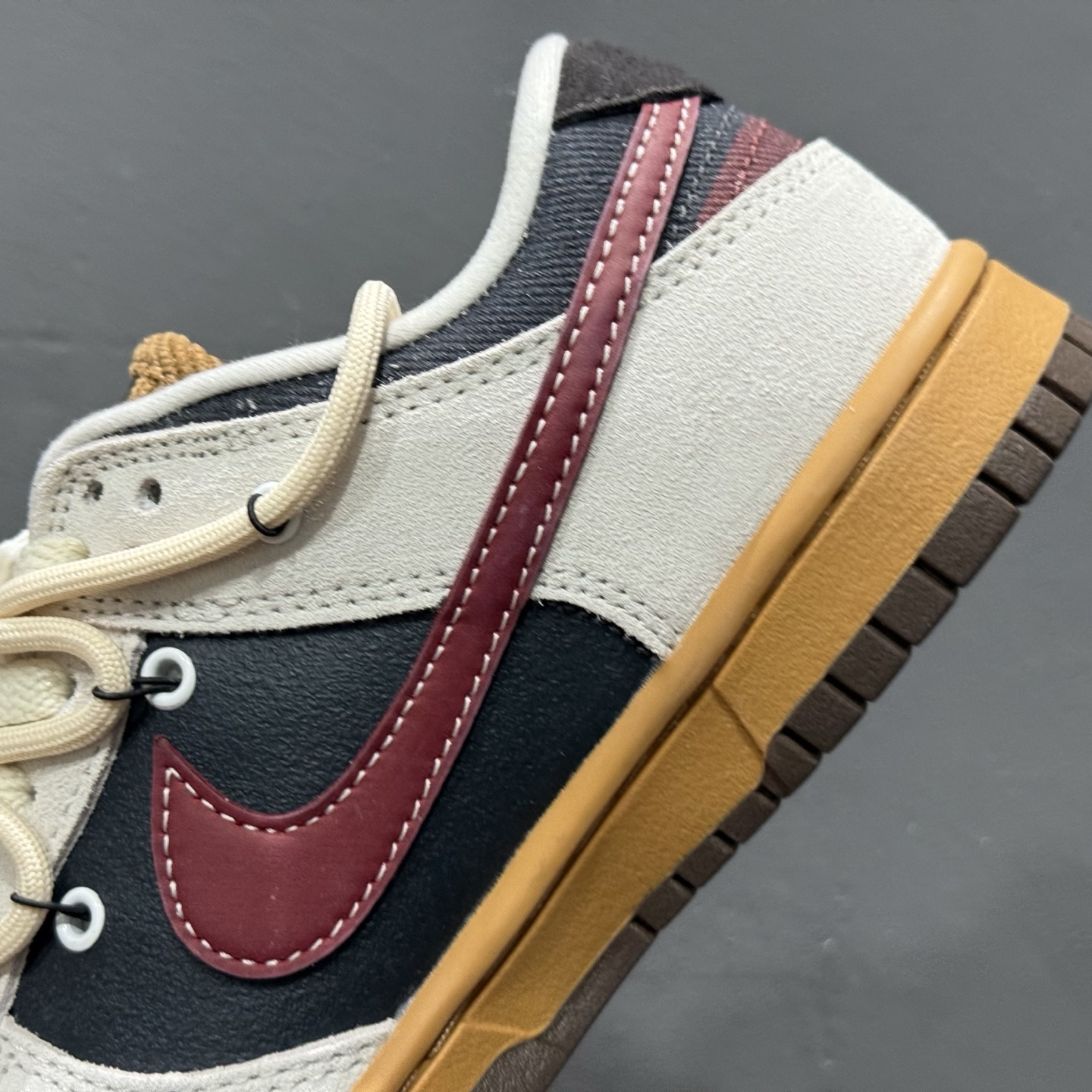 280 Nike DUNK LOW LX 绑带联名款 棕色拼接 耐克 低帮休闲运动板鞋 HQ3459-212