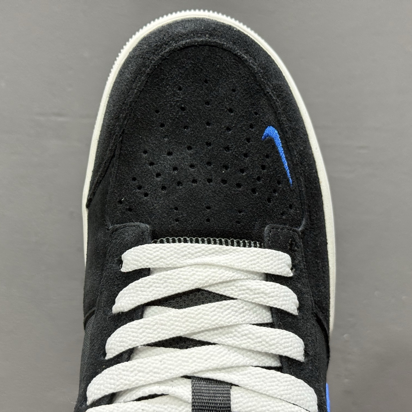 ￥160 Nike SB Force 58 耐克简版复古滑板鞋 DV5477-004