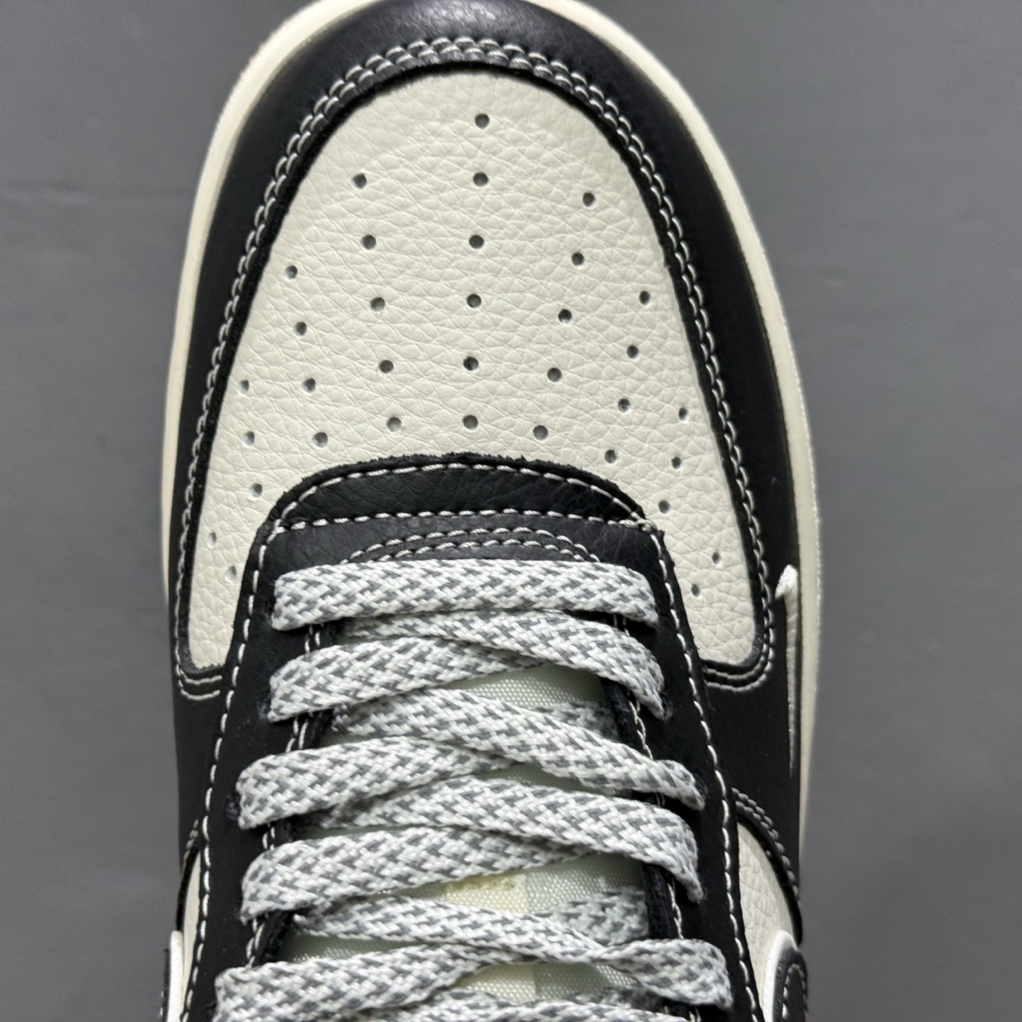 260 XC/ NIke AIR FORCE 1'07 LV8 “联名款”空军一号 低帮 运动鞋 DD1982-323