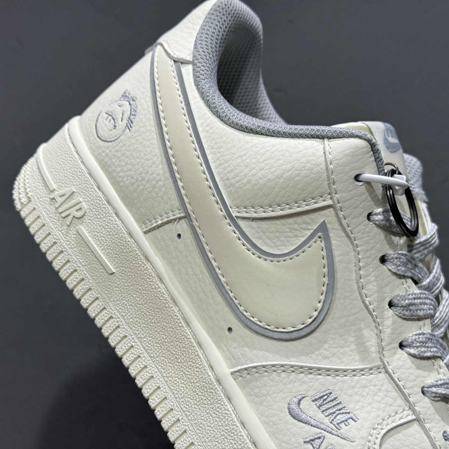 ￥260 Nike Air Force 1'07 Low 米白鬼脸 空军一号低帮休闲板鞋 CS5288-039