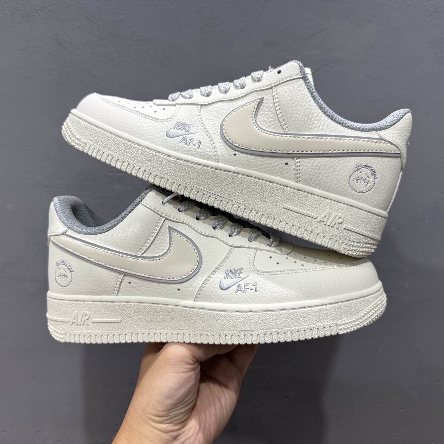 ￥260 Nike Air Force 1'07 Low 米白鬼脸 空军一号低帮休闲板鞋 CS5288-039