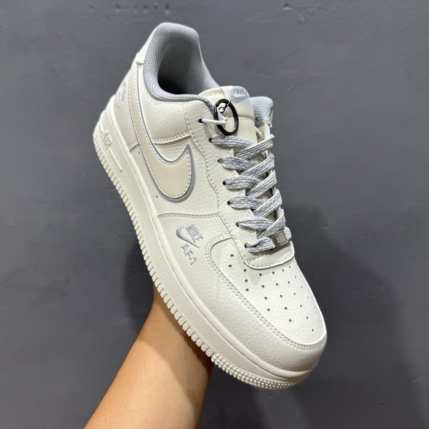 ￥260 Nike Air Force 1'07 Low 米白鬼脸 空军一号低帮休闲板鞋 CS5288-039