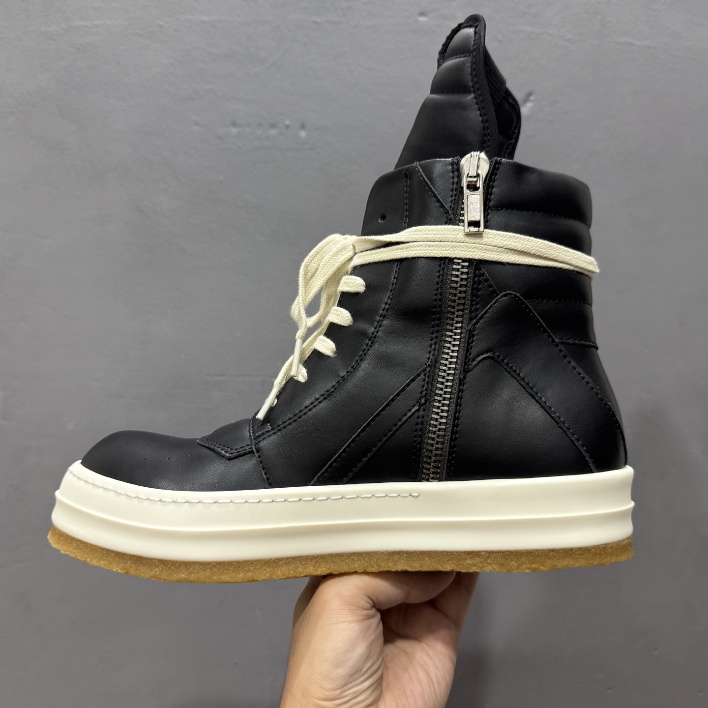 600 纯原 原装级别 Rick Owens 瑞克 欧文斯 包头厚底款 高帮休闲鞋