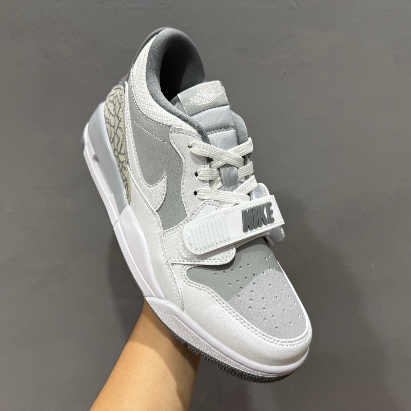 260 Air Jordan Legacy AJ312 低帮 白灰 CD7069-005