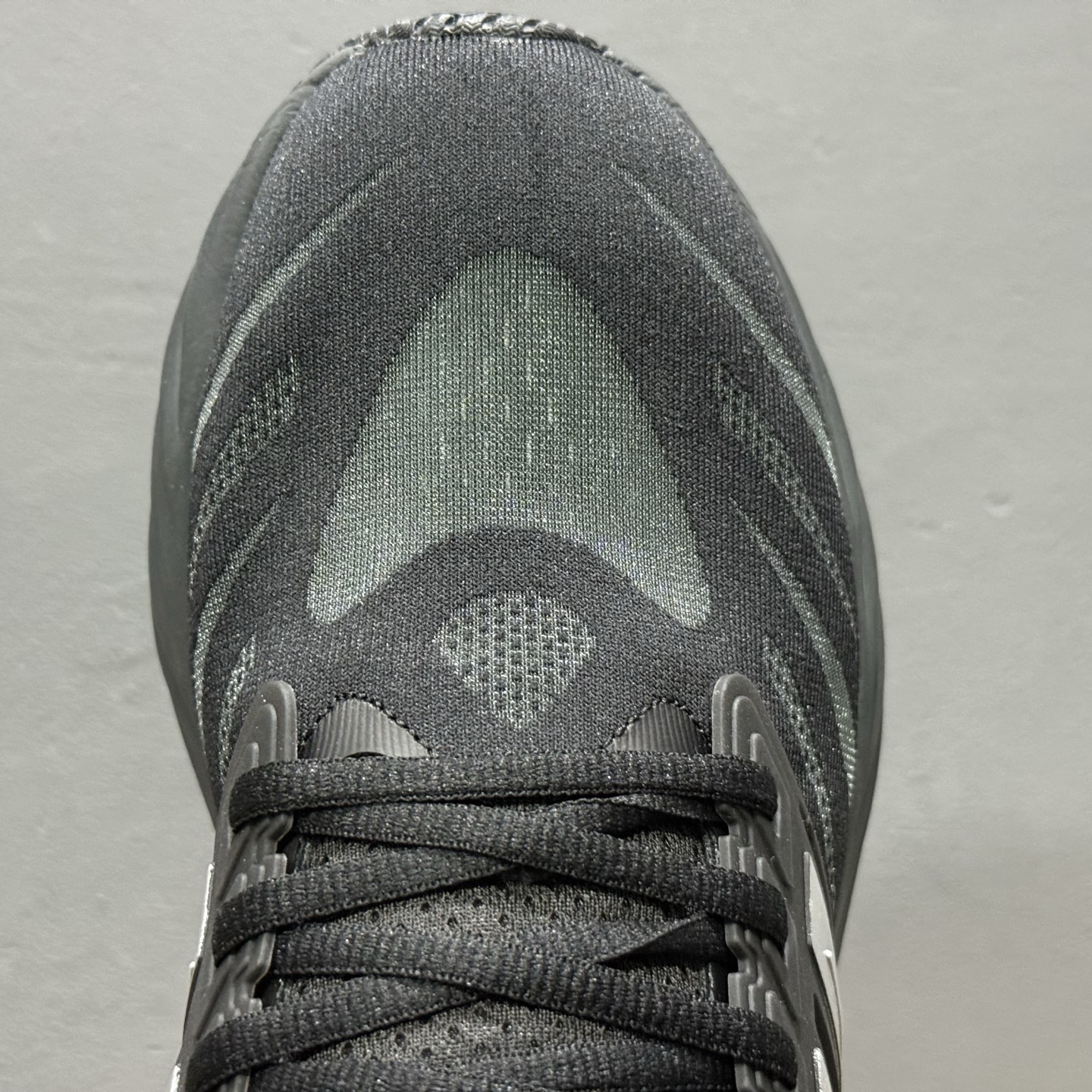 220 Adidas Adipure Glide系列 阿迪达斯 织物 耐磨透气 低帮 公路跑步鞋 D25812