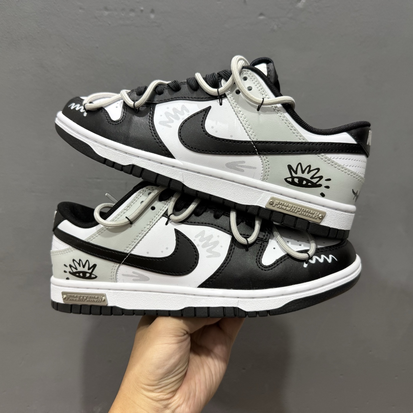 280 Nike Dunk Low 不羁涂鸦 黑白灰 当经典黑白灰 DD1391-100