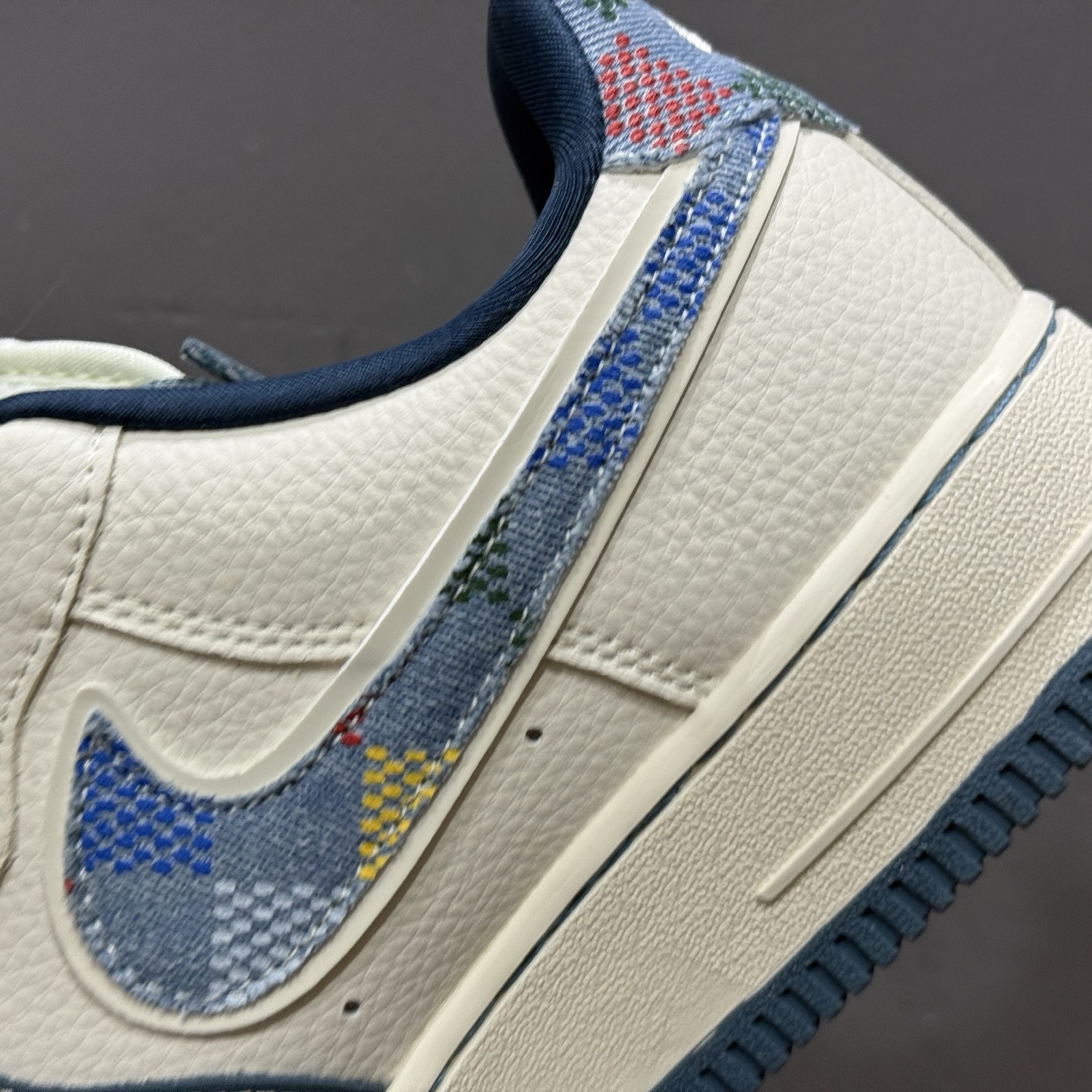 260 XC/ NIke Air Force 1 '07 Low “LV联名——米黑印花”空军一号 DD1982-201
