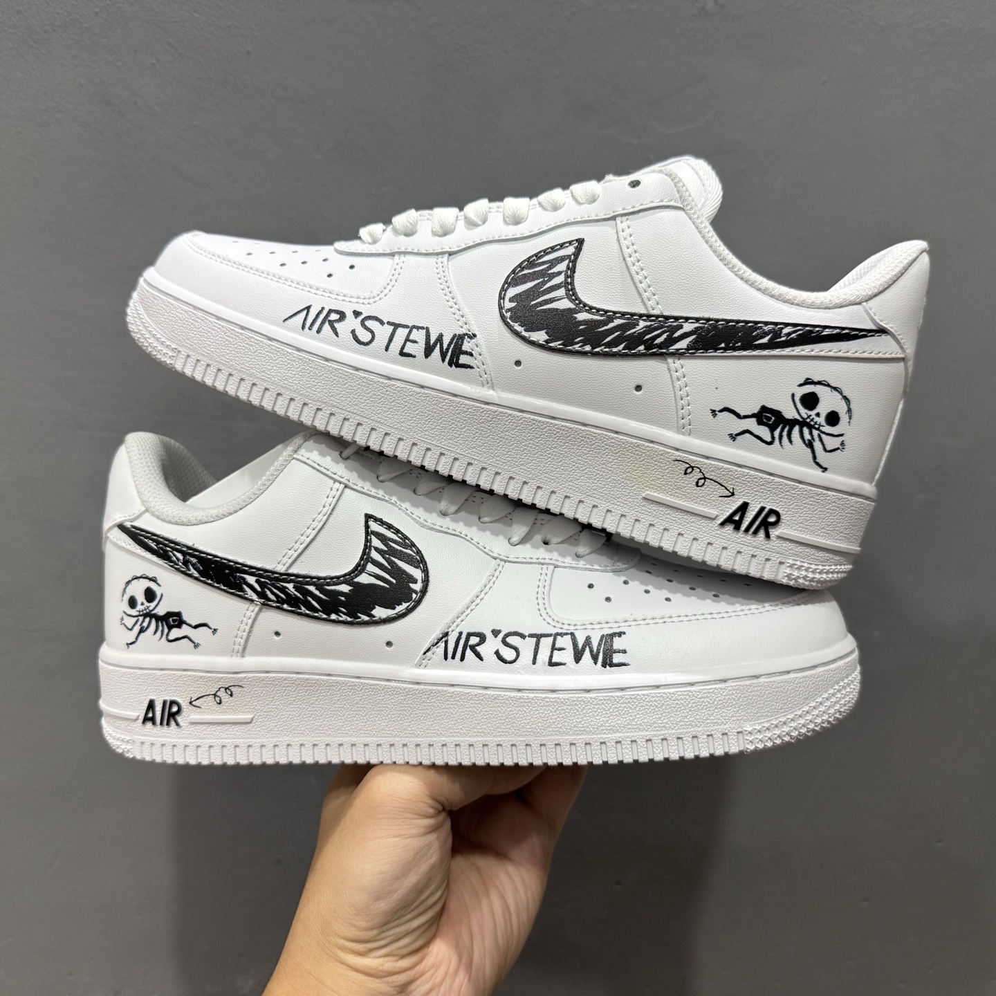 220 NIKE AIR FORCE 1 LOW “万圣节主题” 空军一号低帮休闲板鞋 FV5159-111
