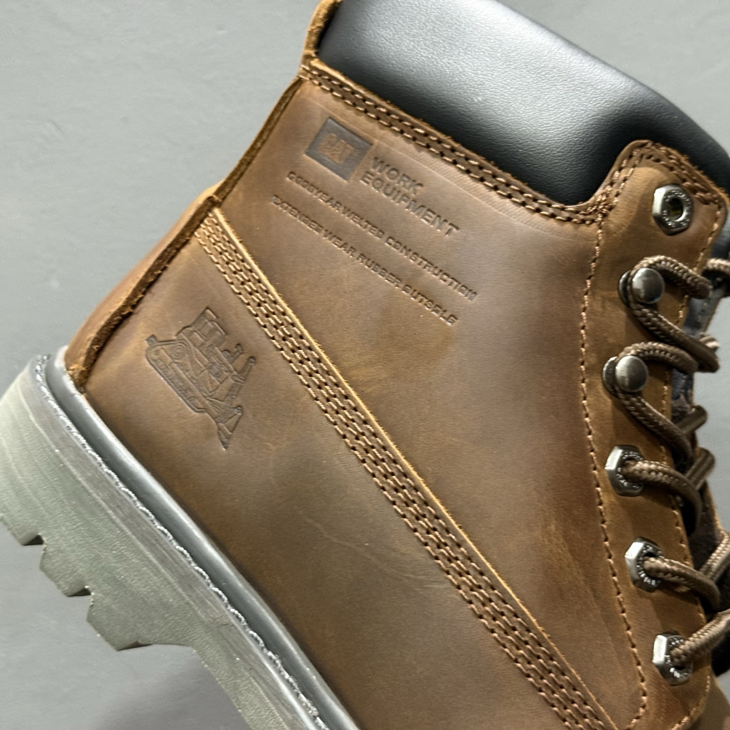 290 新货CAT /卡特经典畅销款官网常年主打款 历年经典热销大黄靴