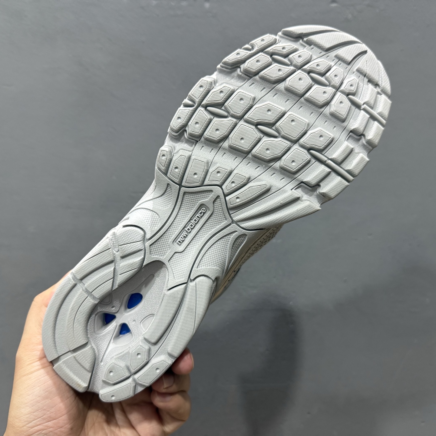 ￥180 New Balance NB530系列复古休闲慢跑鞋 MR530ZGS