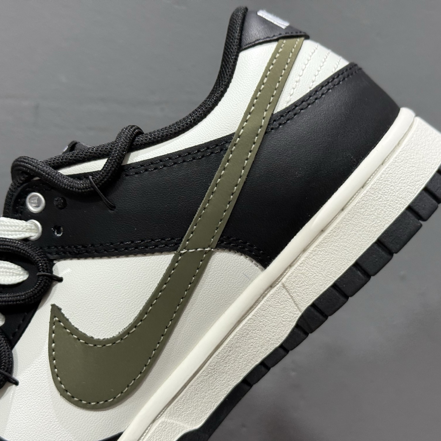 260 NIKE DUNK LOW RETRO 绑带联名款 耐克 低帮休闲运动板鞋 BC0512-083