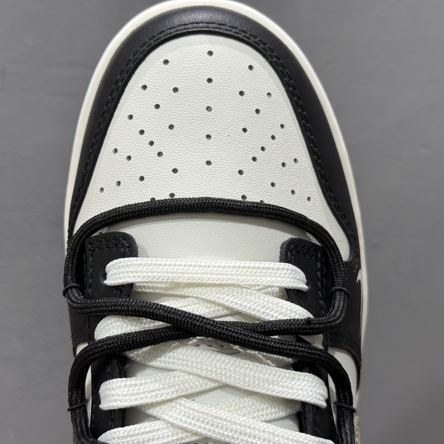 260 NIKE DUNK LOW RETRO 绑带联名款 耐克 低帮休闲运动板鞋 BC0512-083