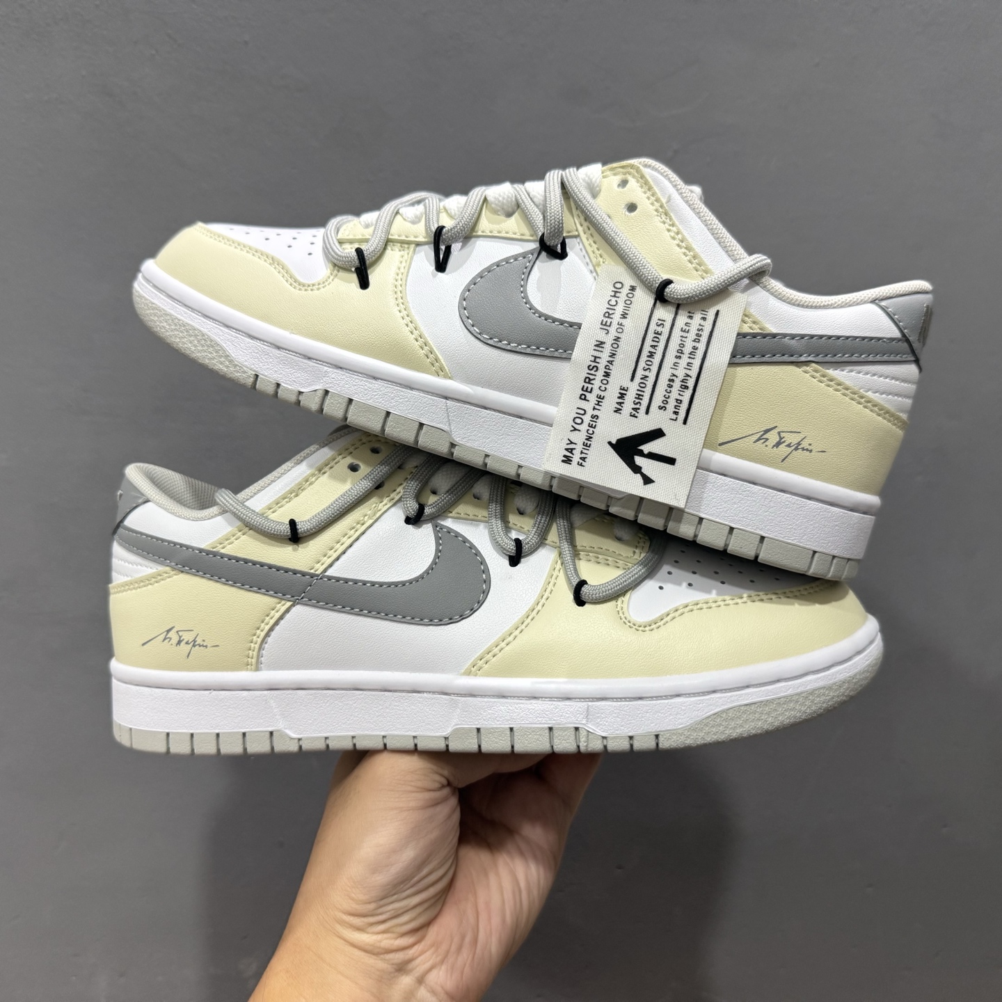 220 Nike SB Dunk Low 解构绑带 HF5441-105