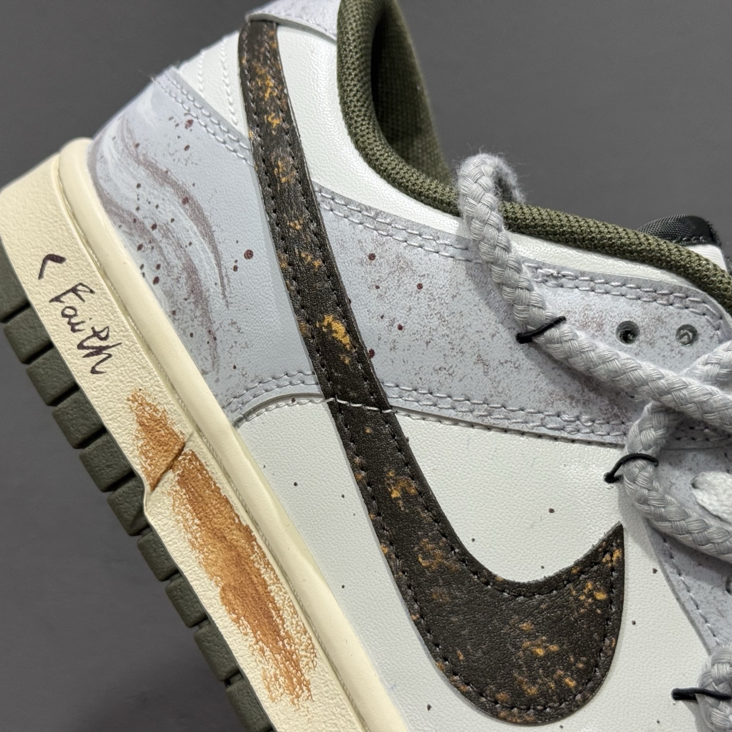 280 Nike Dunk Low 素履流金 灰金 素履之上 HF5441-102