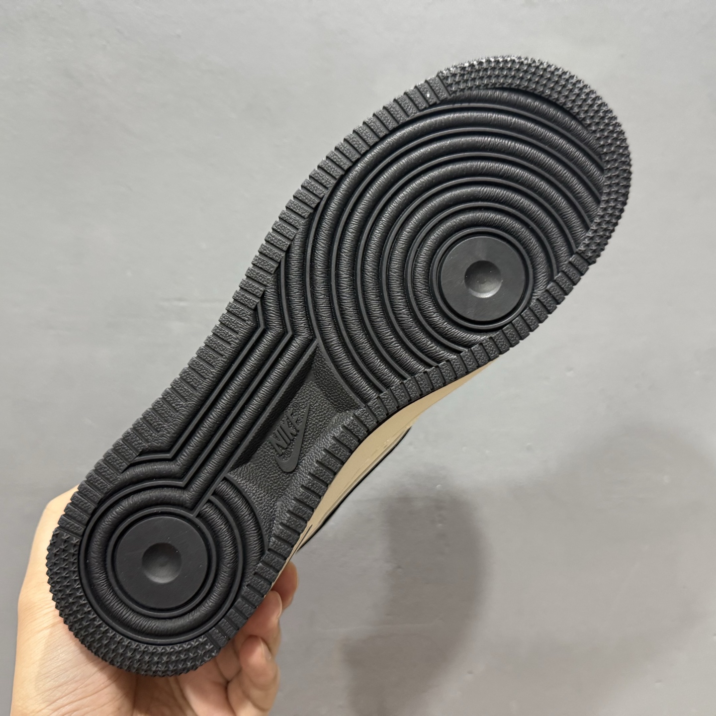 260 Supreme x NIke Air Force 1 经典黑满天星 JP8028-059