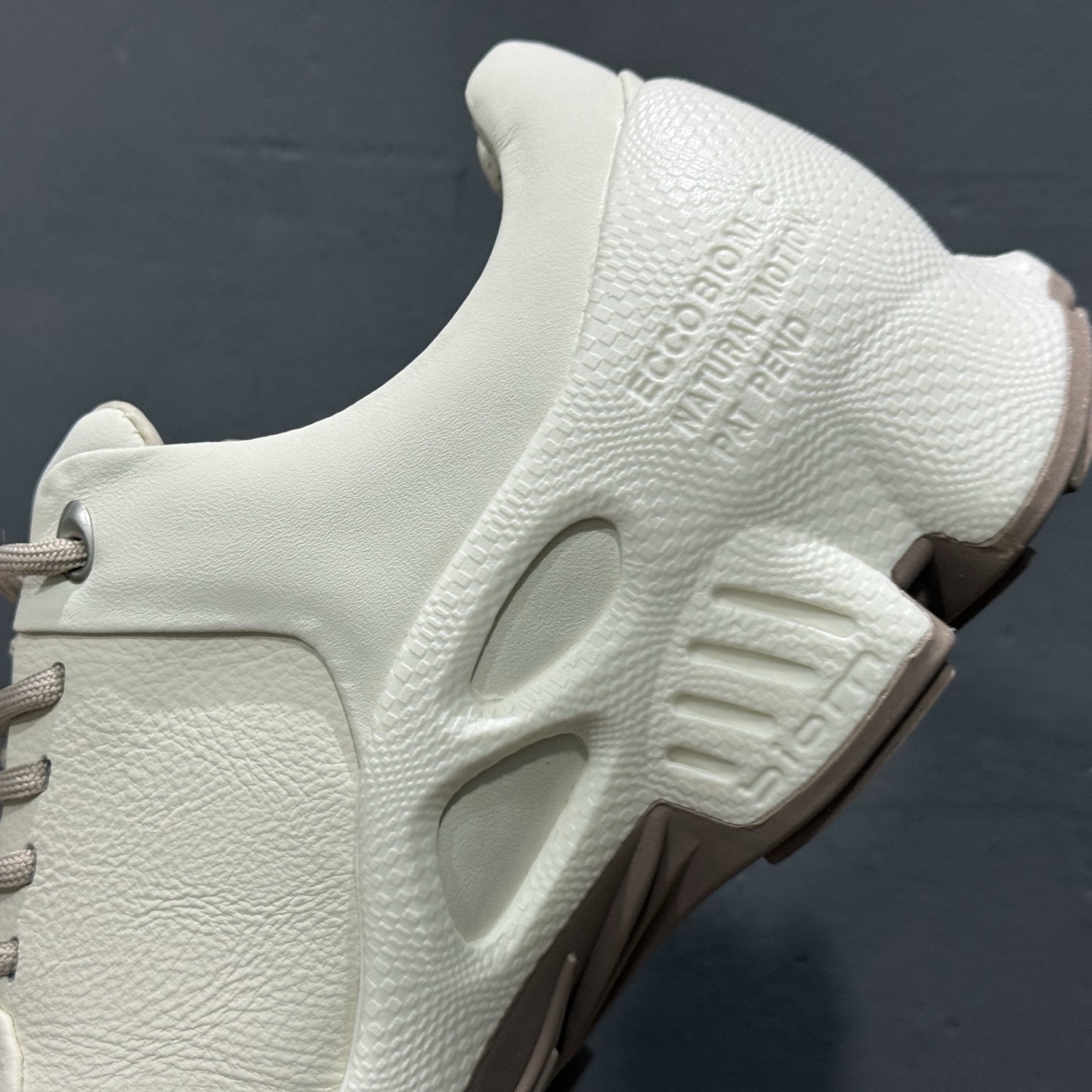 280 L/爆款ECCO/爱步官方网砂配合防毛皮 休闲鞋 品质