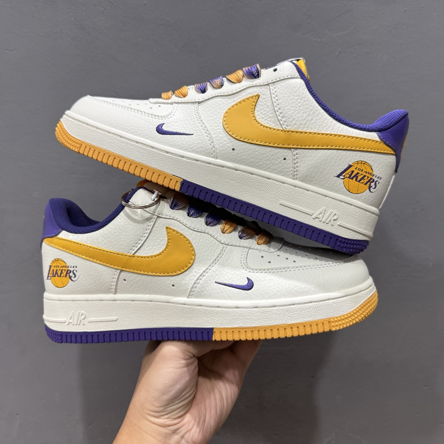 ￥260 Nike Air Force 1'07 Low NBA联名 紫金湖人 空军一号低帮休闲板鞋 CS5288-006