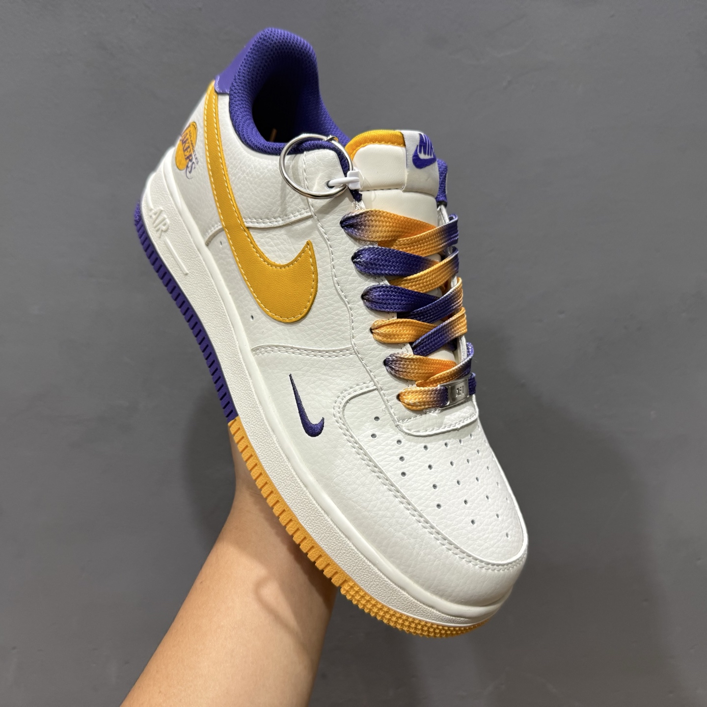￥260 Nike Air Force 1'07 Low NBA联名 紫金湖人 空军一号低帮休闲板鞋 CS5288-006