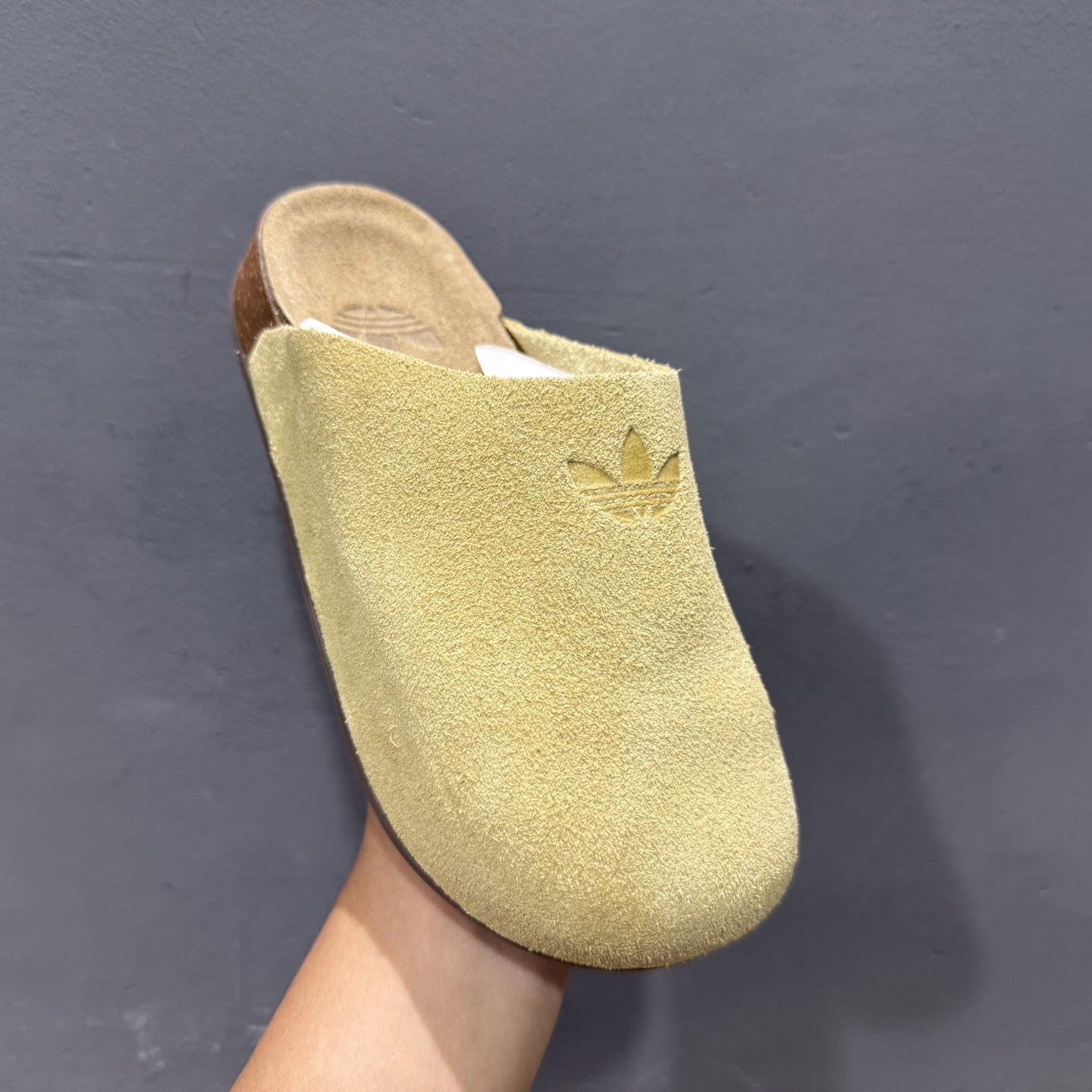 180 adidas originals Adimule 深褐色 JR3587