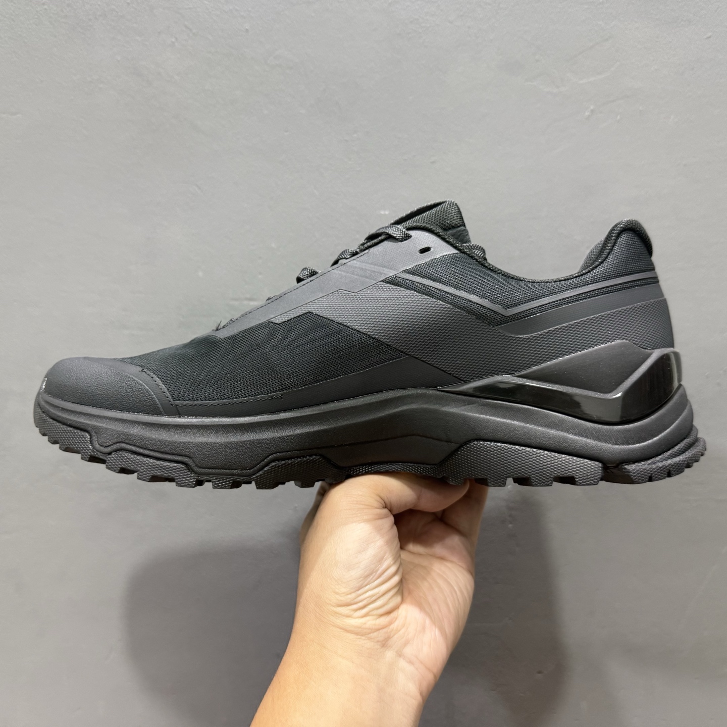 300 凯乐石KAILAS 界山GTX BOA 墨黑 户外低帮防水登山徒步鞋