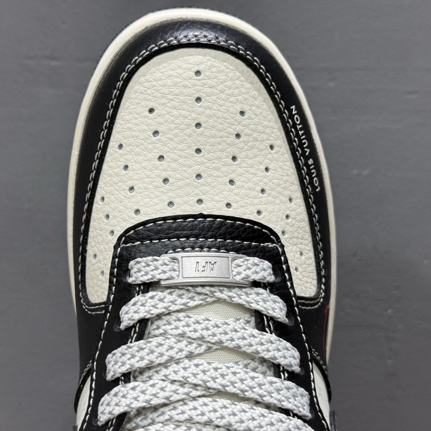 260 NK Air Force 1 空军一号 MZ9588-813