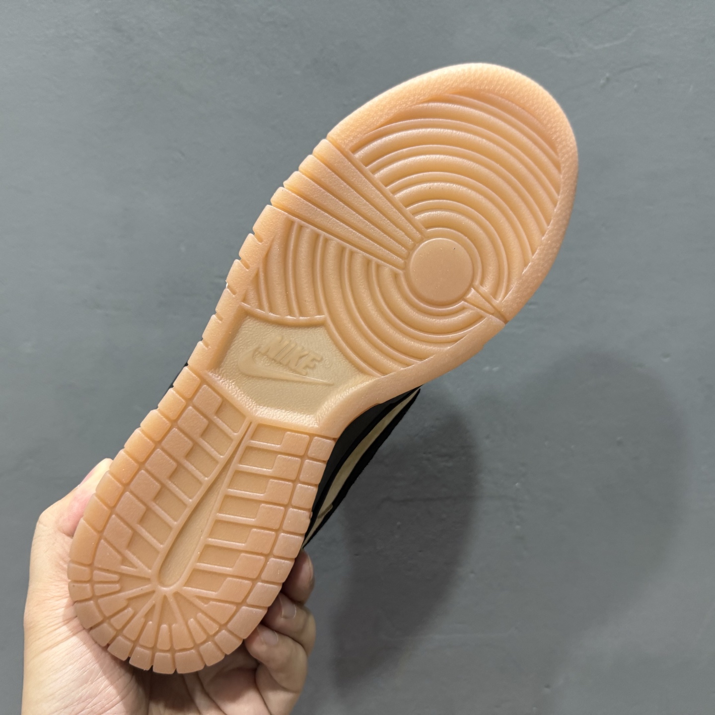 ￥260 Nike SB Dunk Low 低帮休闲板鞋 HJ0367-200