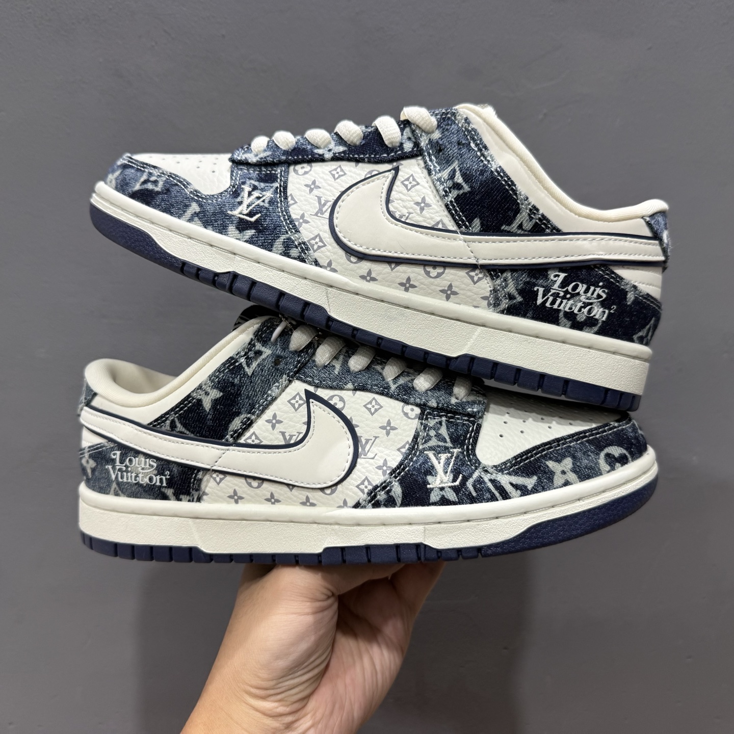 ￥280 Nike SB Dunk Low LV联名 白蓝牛仔 高端定制 低帮休闲板鞋 YF9511-902