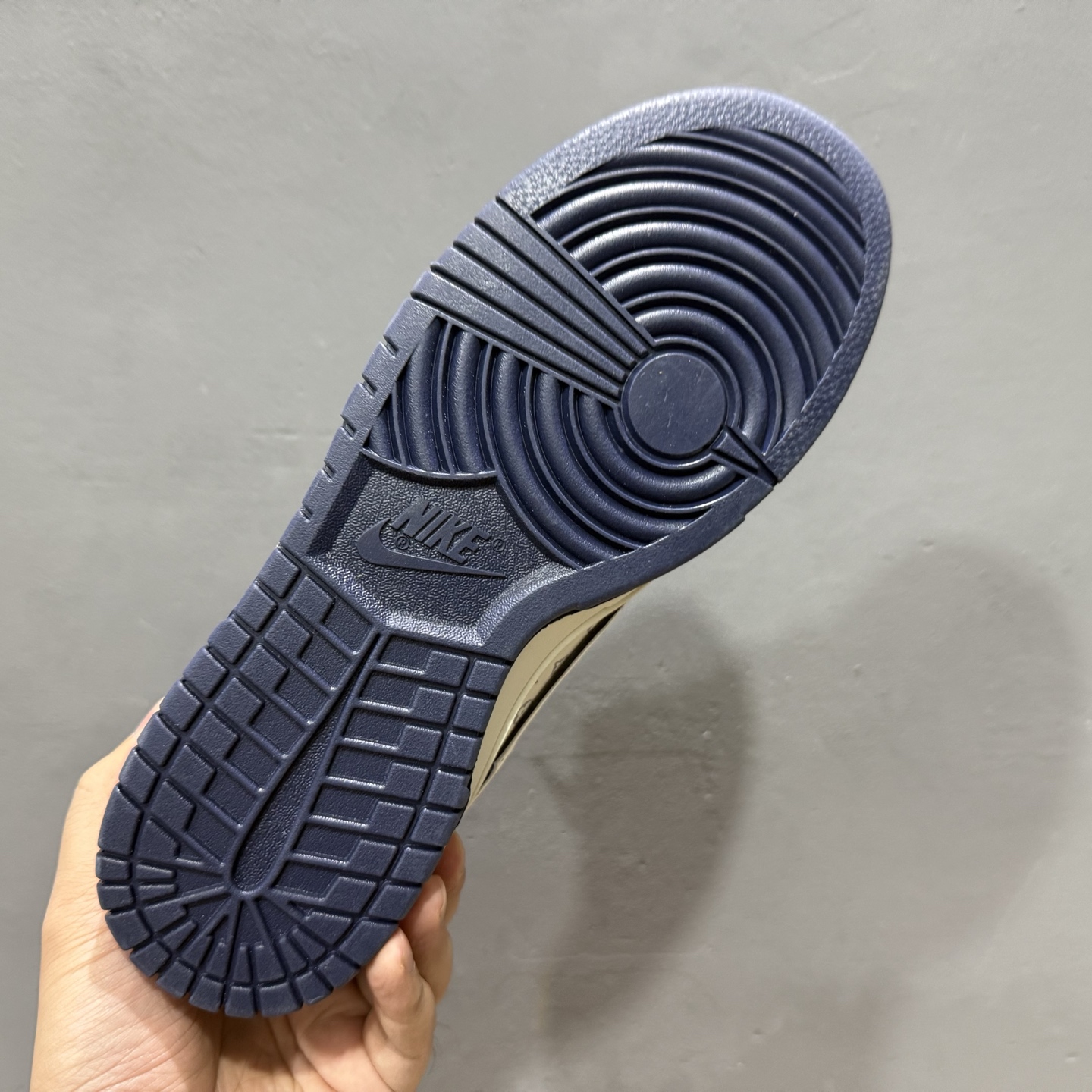 ￥280 Nike SB Dunk Low LV联名 白蓝牛仔 高端定制 低帮休闲板鞋 YF9511-902